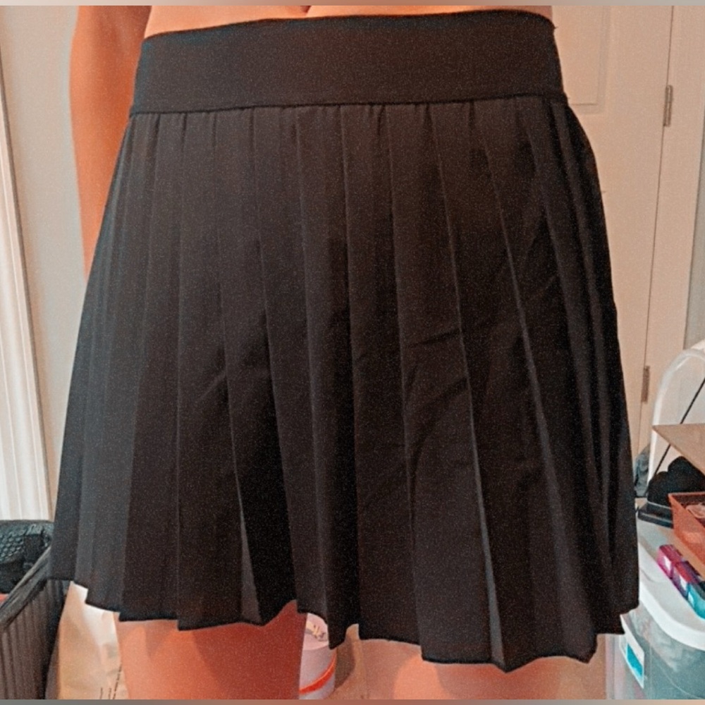 NWT Black Pleated Tennis Skort